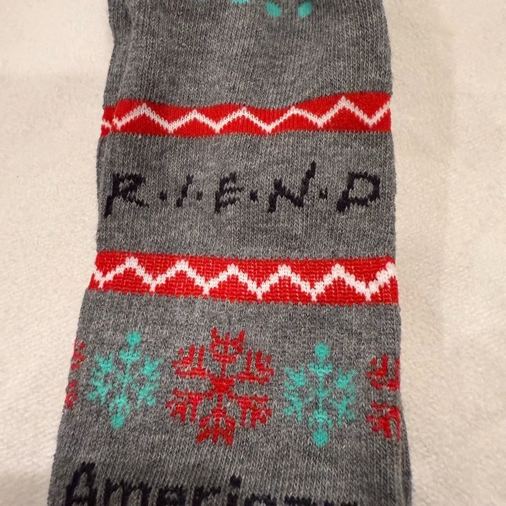 FRIENDS + AMERICAN RED CROSS OSFM Crew Socks
